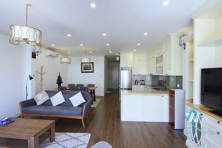 Top floor one bedroom apartment for rent in heart of Tay Ho, Ha Noi